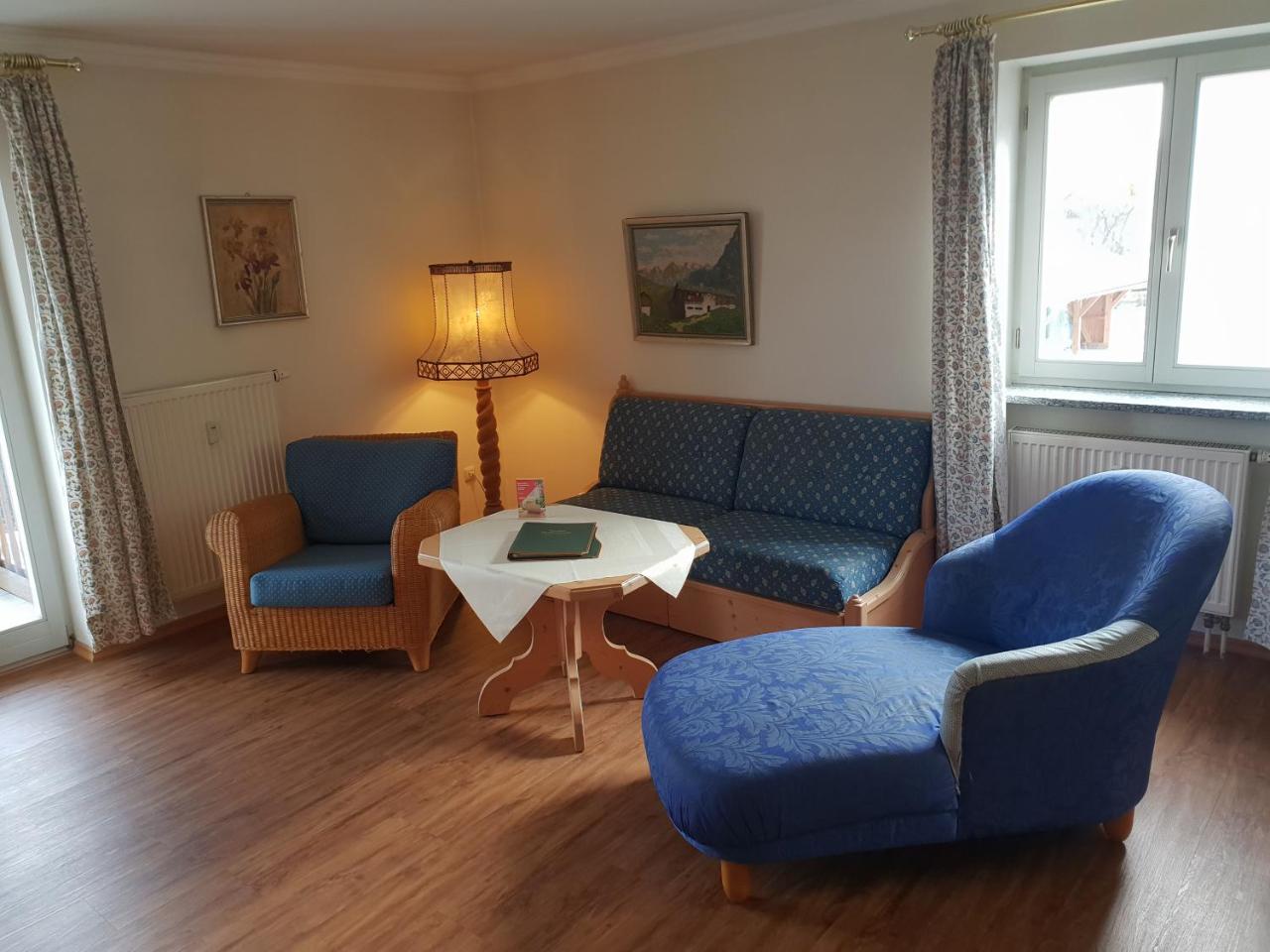 Gasthof Falkenstein - Metzgerei Schwaiger - フリンツバッハ 部屋 写真
